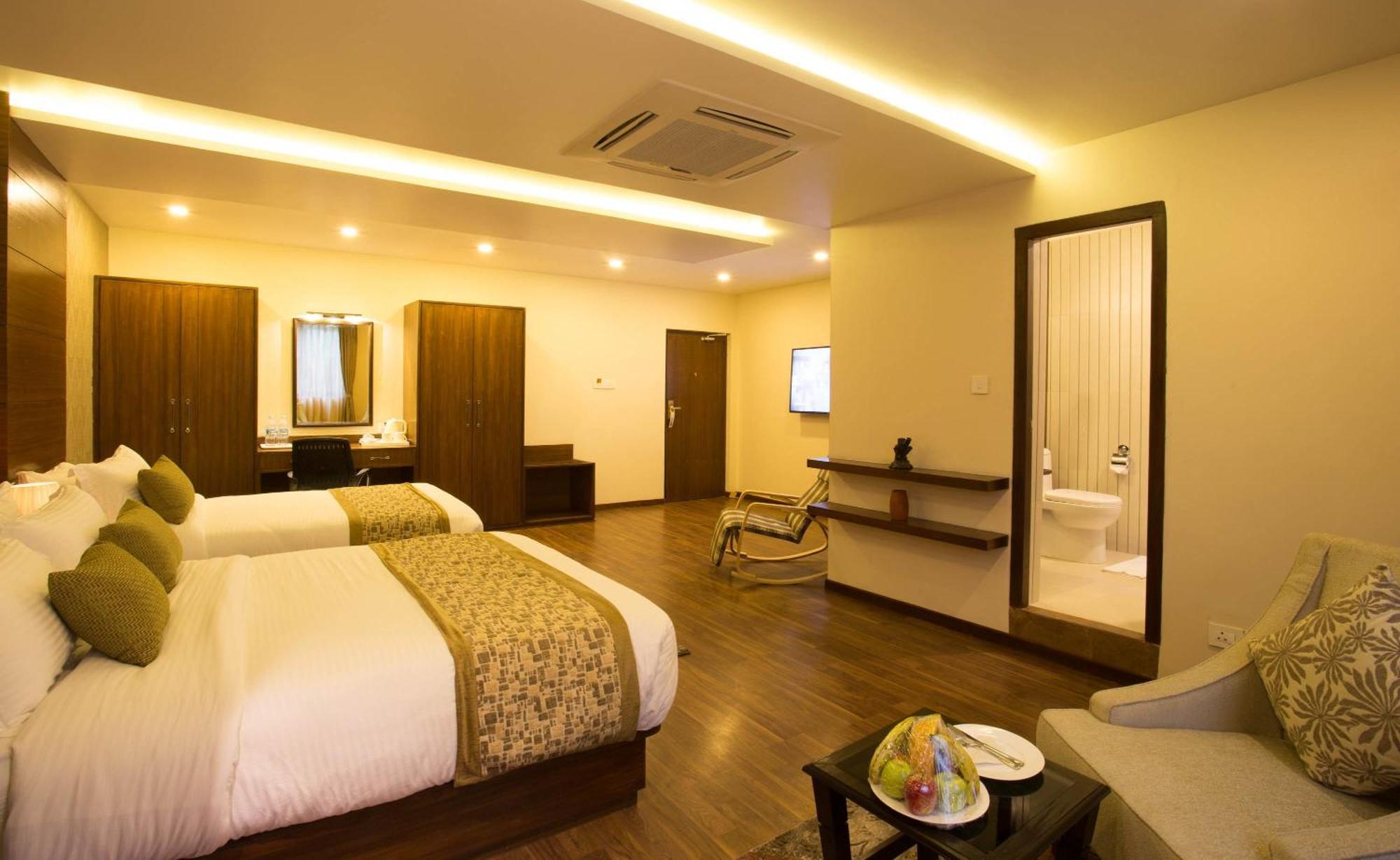 Yatri Suites And Spa Kathmandu Zimmer foto