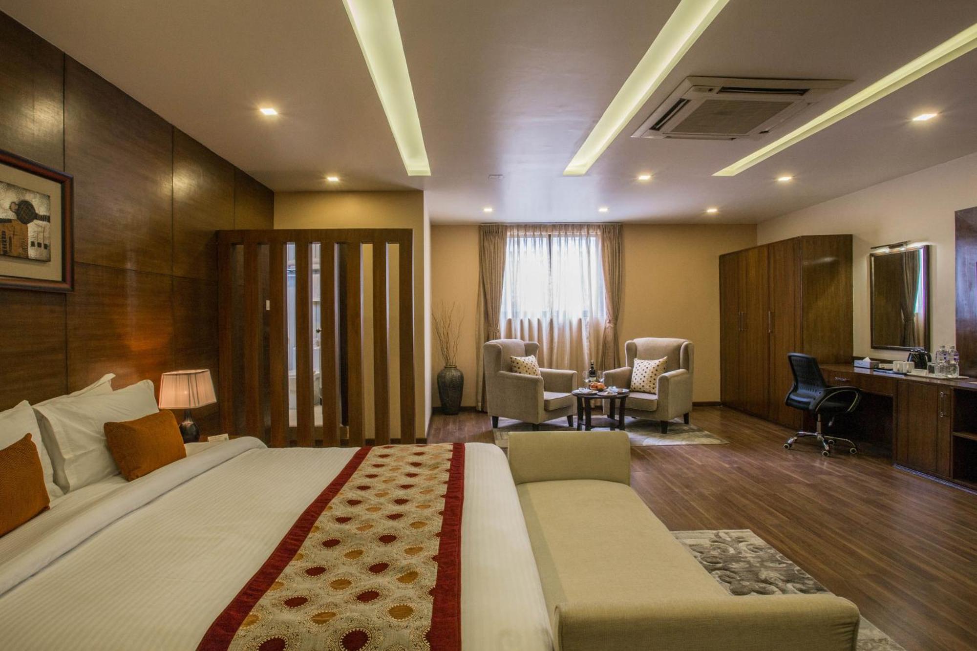 Yatri Suites And Spa Kathmandu Zimmer foto