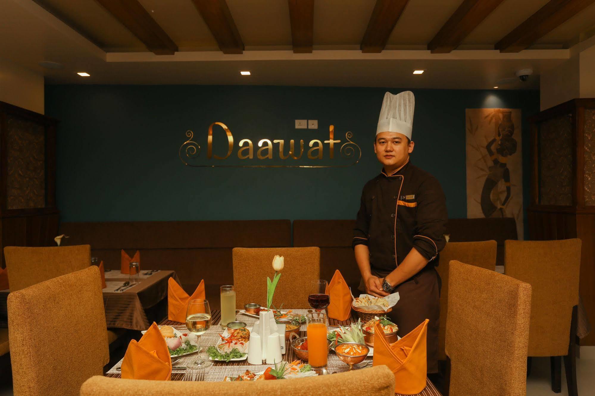 Yatri Suites And Spa Kathmandu Exterior foto